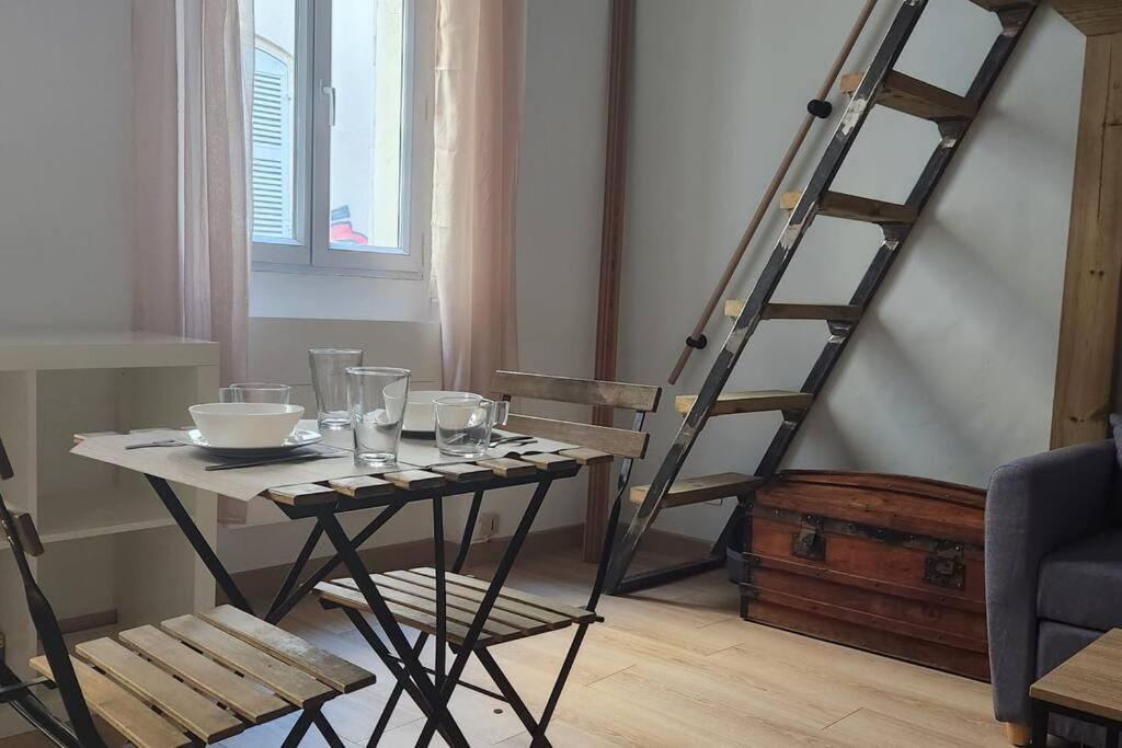Studio Au Coeur De Marseille Ngoại thất bức ảnh